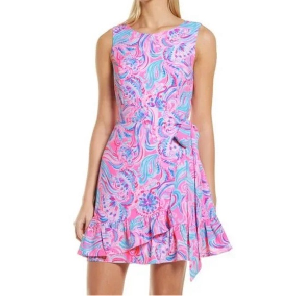 Lilly Pulitzer Dresses & Skirts - Lilly Pulitzer Pink and Blue Paisley Mini Dress
